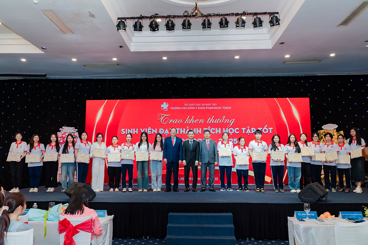 Lễ khai giảng Trường Cao đẳng Y khoa Phạm Ngọc Thạch