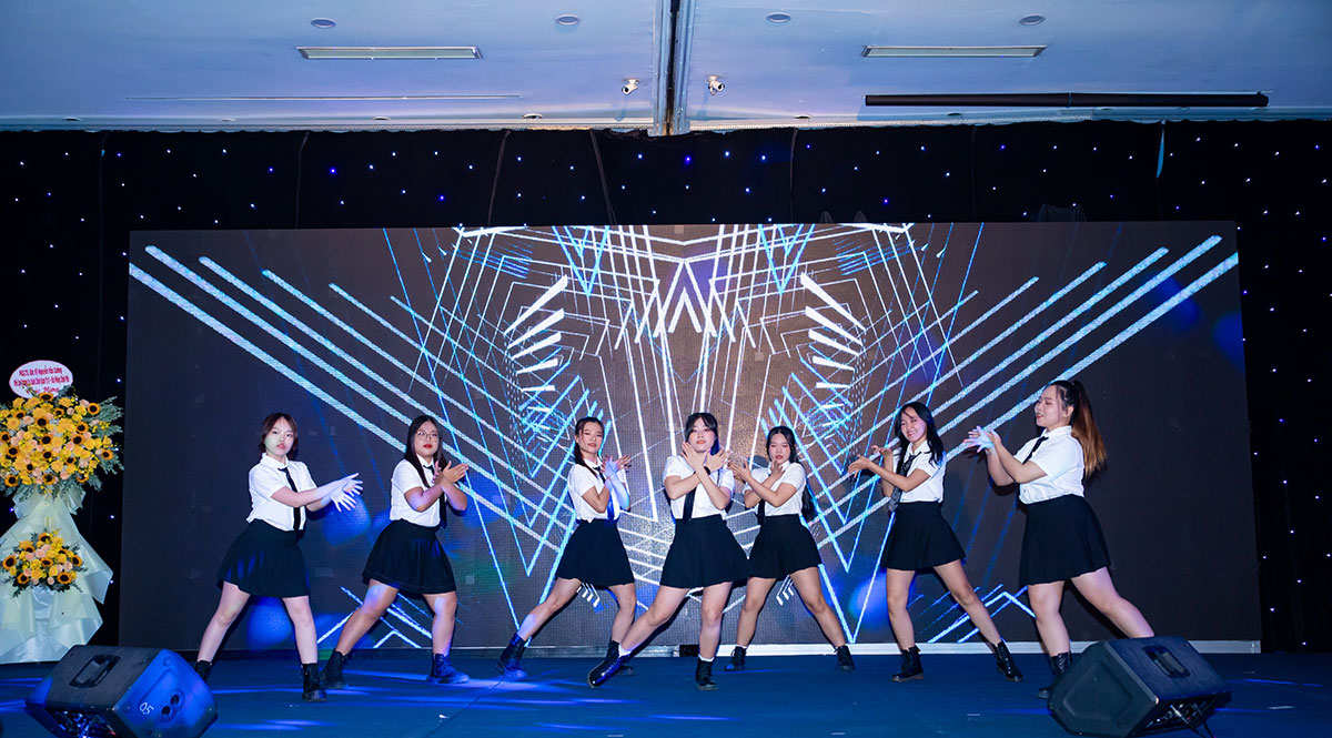 Lễ trao bằng tốt nghiệp Trường Cao đẳng Y Khoa Phạm Ngọc Thạch