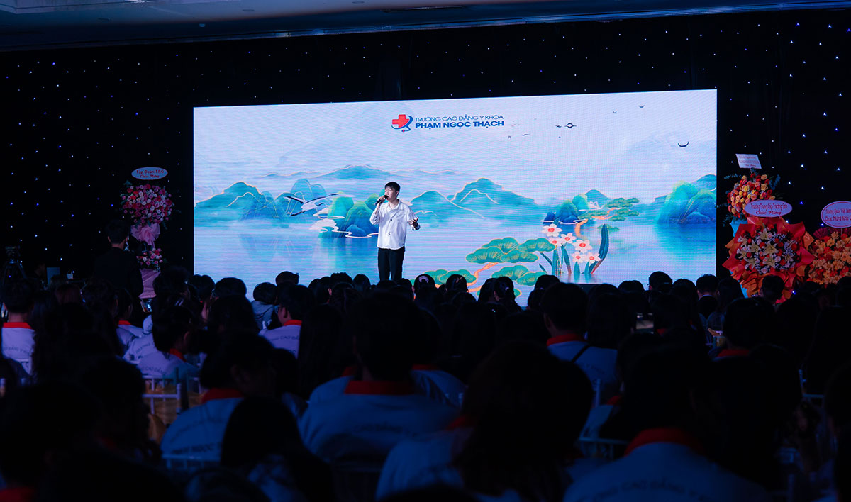 giao lưu văn nghệ Trường Cao đẳng Y khoa Phạm Ngọc Thạch