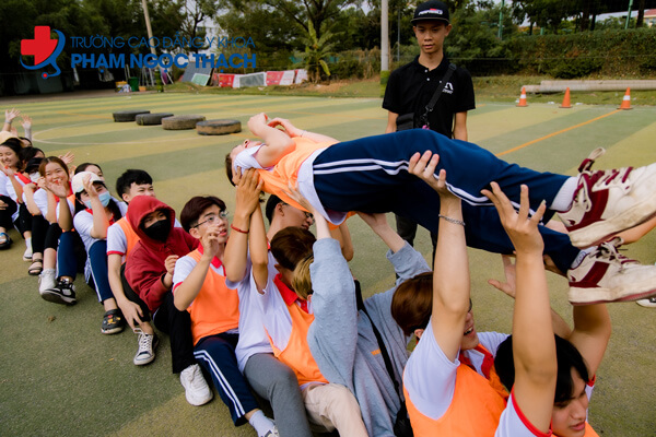team building trường Cao đẳng Y Khoa Phạm Ngọc Thạch